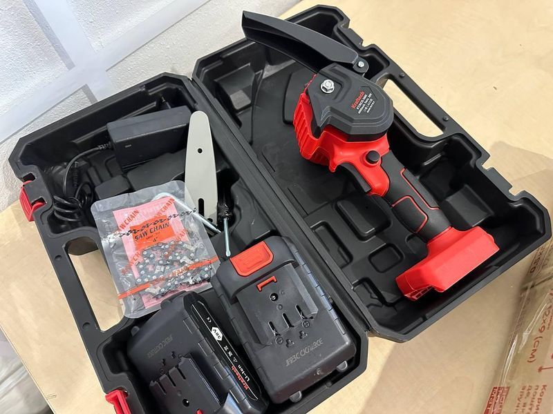 Акумуляторна міні ланцюгова пила Kraftech KT/BCD-360i на 2 акумулятори в кейсі 1861728758 фото